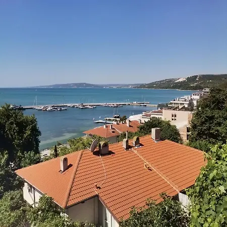 Къща За Гости ~Моти~ Guest house Balchik
