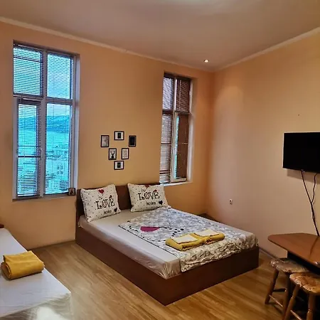 Guest house Къща За Гости ~Моти~